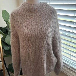 NWT Express sweater size large